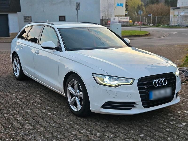 Gebraucht Audi A6 204 PS (150 kW) 2012 Weiß Kombi