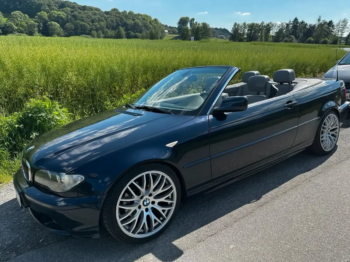 Gebraucht BMW 320 170 PS (125 kW) 2003 Blau Cabrio