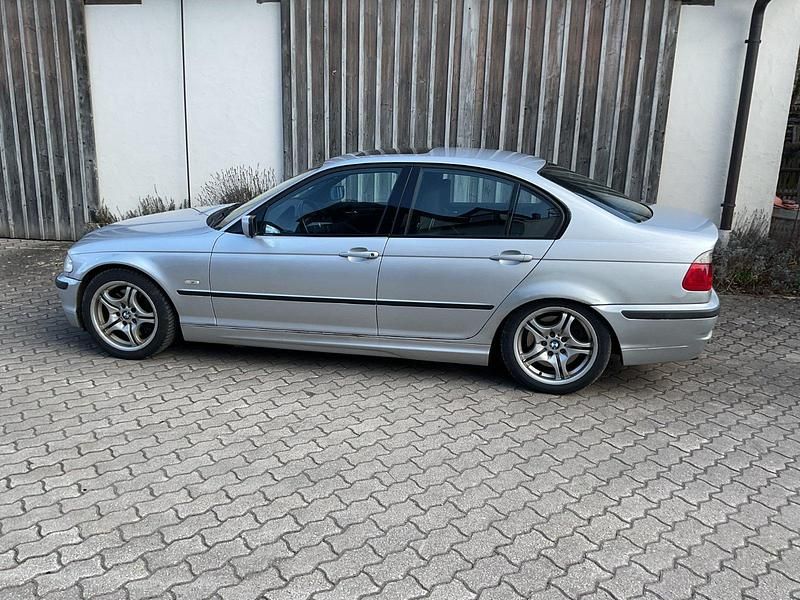 Gebraucht BMW 330 M Sport 184 PS (135 kW) 2000 Limousine