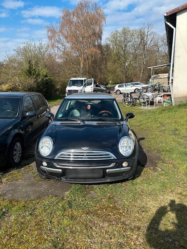 Gebraucht Mini ONE 90 PS (66 kW) 2003 Schwarz Kleinwagen
