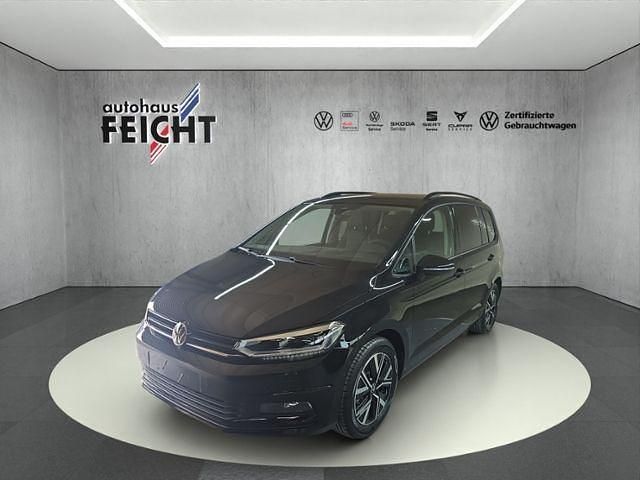 Neu VW Touran Highline 150 PS (110 kW) 2026 Grenadillschwarz metallic Van / Kleinbus