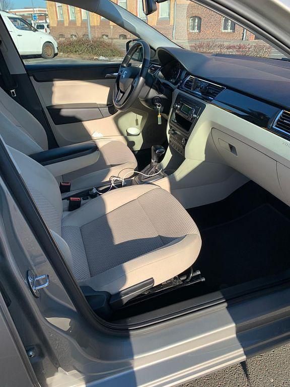 Gebraucht Seat Toledo Style 122 PS (89 kW) 2014 Beige Kleinwagen