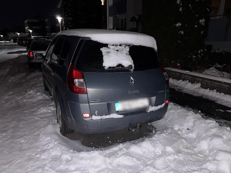 Gebraucht Renault Scénic II 130 PS (95 kW) 2006 Grau Van / Kleinbus