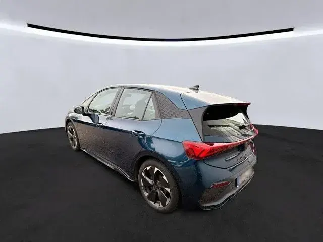 Gebraucht Cupra Born 169 kW (231 PS) 2023 Aurorablau Kleinwagen