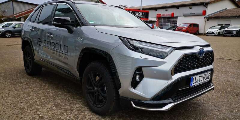 Verkauft Toyota RAV4 Hybrid Plug-in-Hy., gebraucht 2022, 4.750 km in ...
