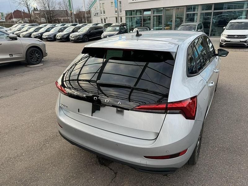 Gebraucht Skoda Scala Ambition 116 PS (85 kW) 2019 Silber Kleinwagen