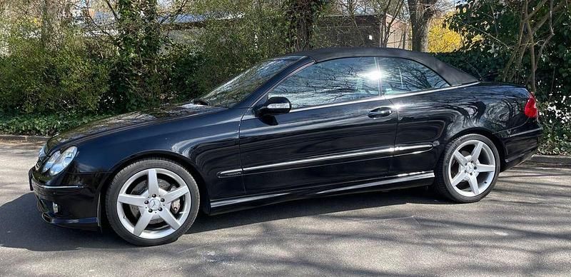 Gebraucht Mercedes CLK280 Elegance 231 PS (169 kW) 2007 Schwarz Cabrio