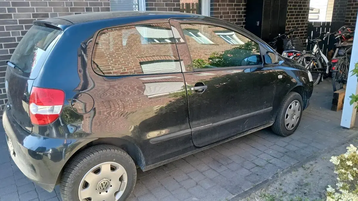 Usata VW Fox 55 CV (40 kW) 2005 Nero Utilitaria