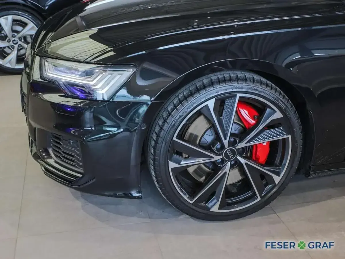 Gebraucht Audi S6 Ambiente 344 PS (253 kW) 2023 Mythosschwarz metallic Kombi