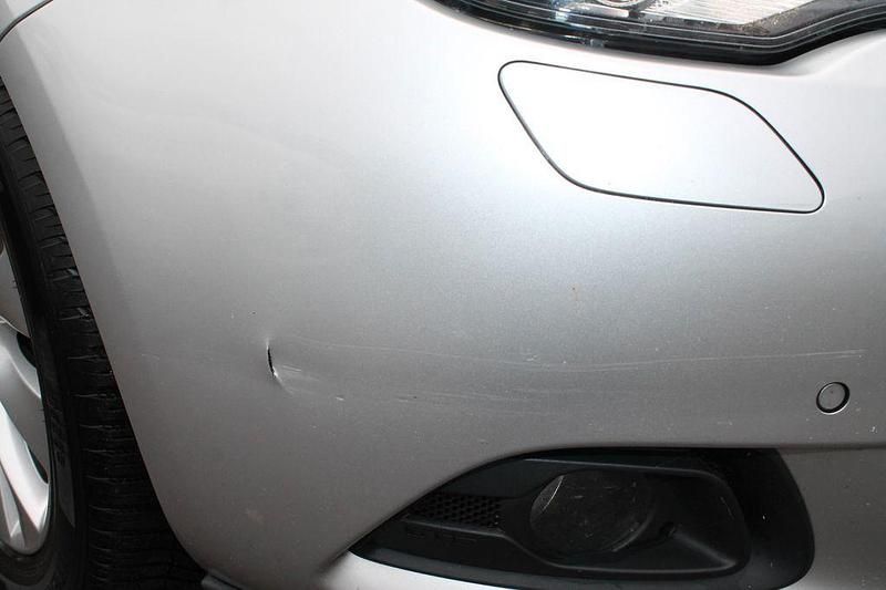Gebraucht Opel Astra GTC Innovation 165 PS (121 kW) 2012 Silber Coupé