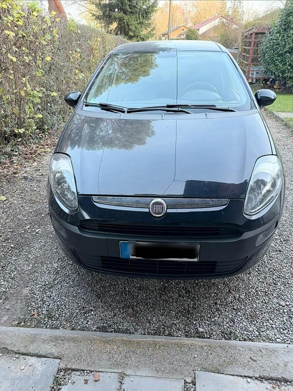 Blau Gebraucht 2010 Fiat Punto Kleinwagen | 999 € - Bild 1/4