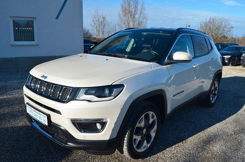 Gebraucht Jeep Compass Limited 140 PS (102 kW) 2019 Weiß SUV