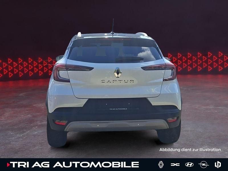 Gebraucht Renault Captur Komfort 140 PS (102 kW) 2022 Perlmuttweiß  blackpearlschwarz (metallic) SUV