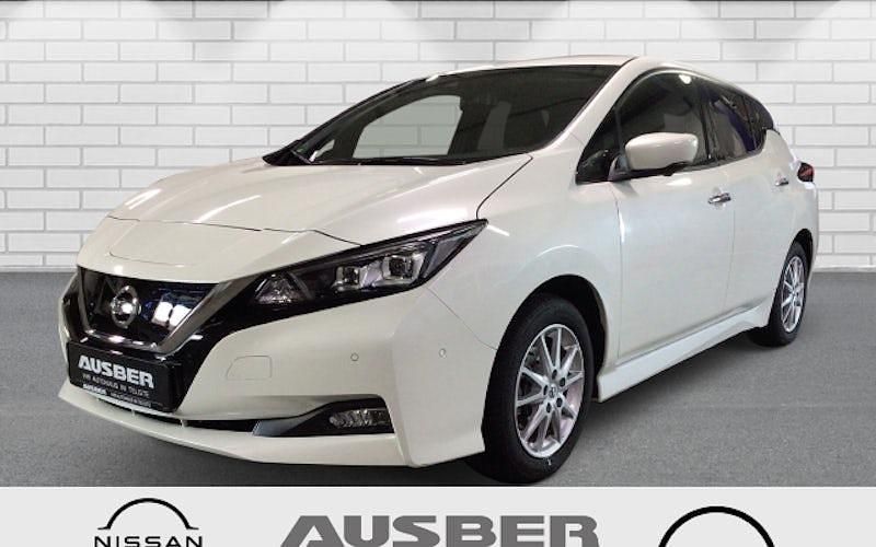 Weiß Gebraucht 2021 Nissan Leaf Tekna Kleinwagen | 16.444 € (Etwas zu teuer) - Bild 1/4