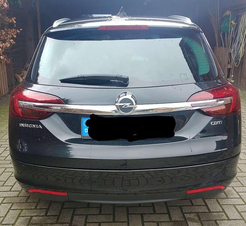 Gebraucht Opel Insignia 136 PS (100 kW) 2016 Kombi