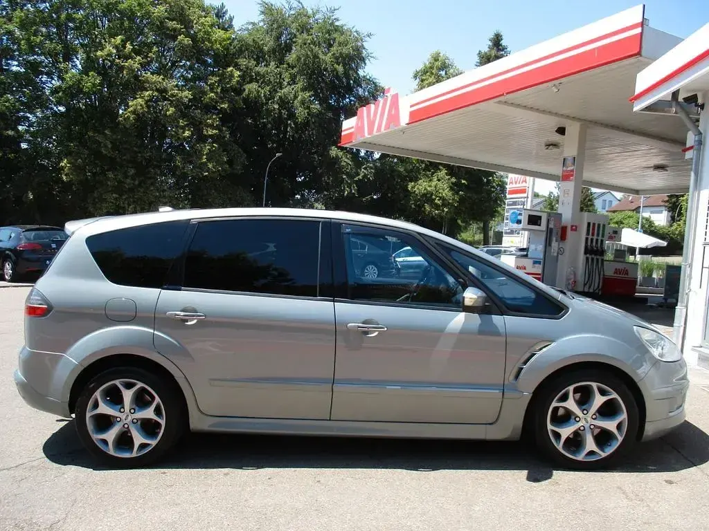 Gebraucht Ford S-MAX Titanium S 140 PS (102 kW) 2009 Grau Van / Kleinbus