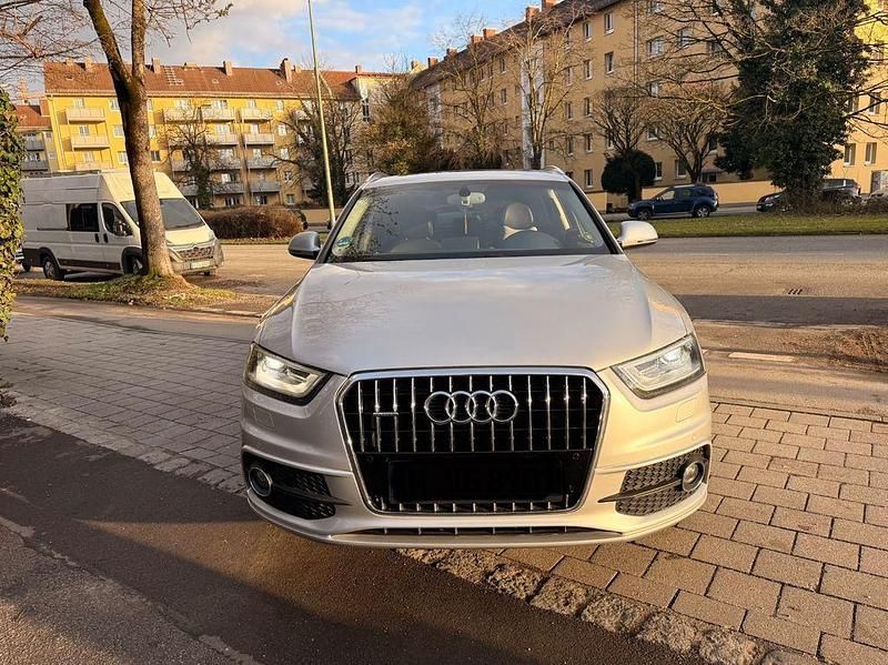 Gebraucht Audi Q3 Ambiente 177 PS (130 kW) 2013 Silber SUV