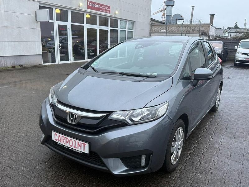 Grau Gebraucht 2018 Honda Jazz Trend Kleinwagen | 10.950 € (Fairer Preis) - Bild 1/4