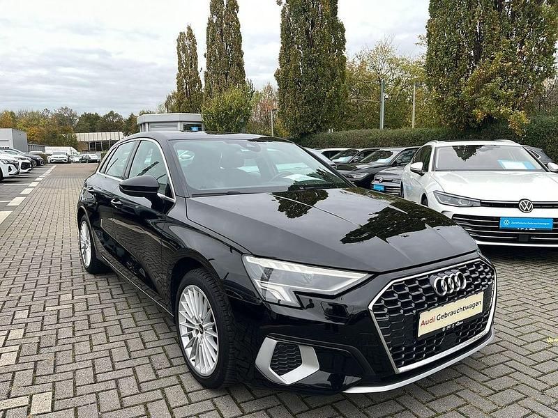 Używany Audi A3 Advanced 110 KM (80 kW) 2021 Czarny Sedan/Limuzyna