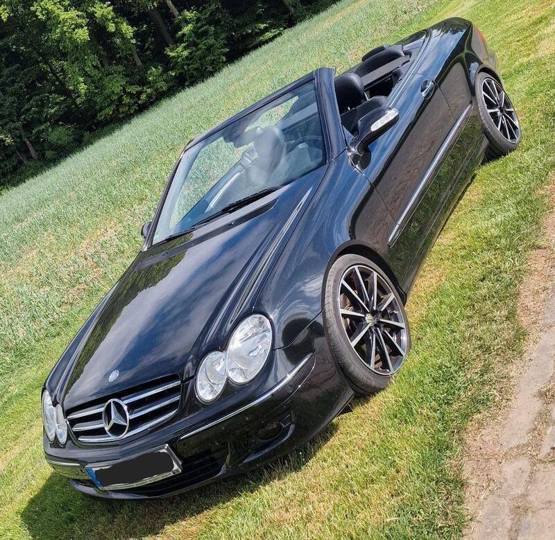 Schwarz Gebraucht 2005 Mercedes CLK280 Avantgarde Cabrio | 12.400 € (Etwas zu teuer) - Bild 1/4