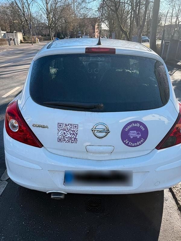 Second-hand Opel Corsa Eco 69 CP (50 kW) 2014 Alb Hatchback