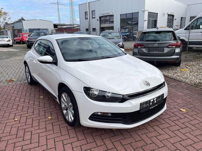 Usata VW Scirocco 122 CV (89 kW) 2009 Bianco Coupé