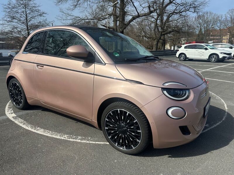 Gebraucht 2023 Fiat 500e La Prima Cabrio | 30.900 € - Bild 1/4