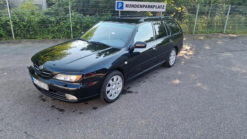 Schwarz Gebraucht 2000 Nissan Primera Kombi | 2.500 € (Etwas zu teuer) - Bild 1/4