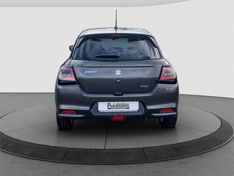 Neu Suzuki Swift Comfort 83 PS (61 kW) 2026 Grau Limousine