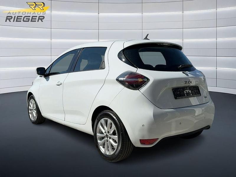 Gebraucht Renault Zoe Experience 50 kW (69 PS) 2022 Arktisweiß Kleinwagen