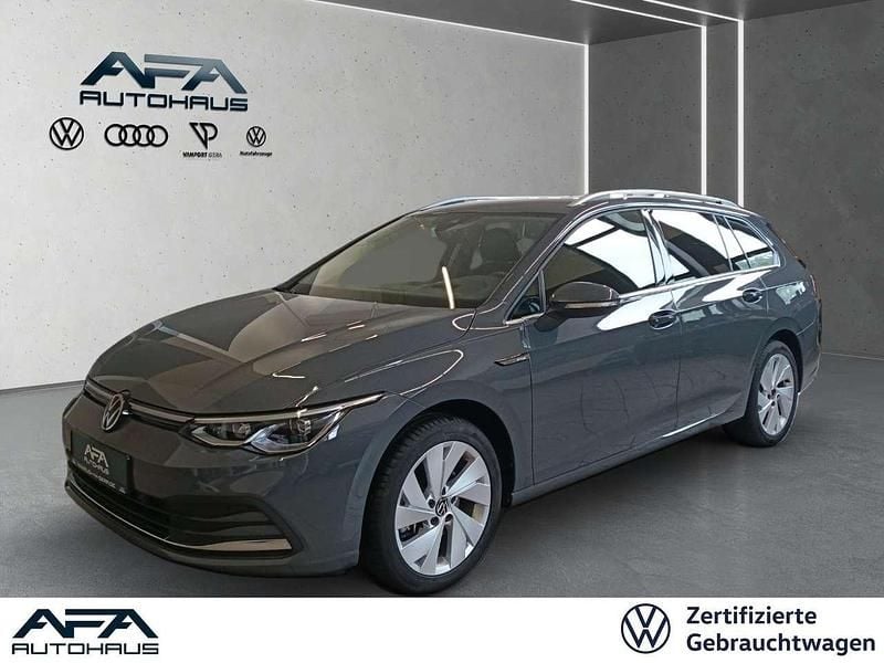 Delfingrau metallic Gebraucht 2023 VW Golf VIII Style Kombi | 26.807 € (Superpreis) - Bild 1/4