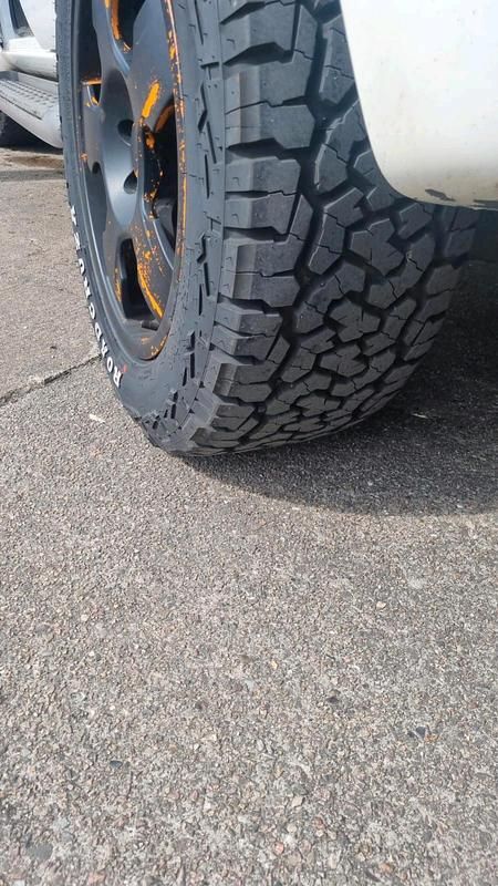 Second-hand Nissan Pathfinder 2010 Alb SUV