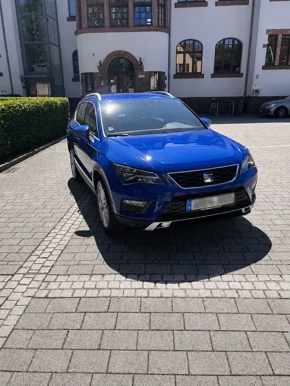 Gebraucht Seat Ateca XCELLENCE 150 PS (110 kW) 2018 Blau SUV