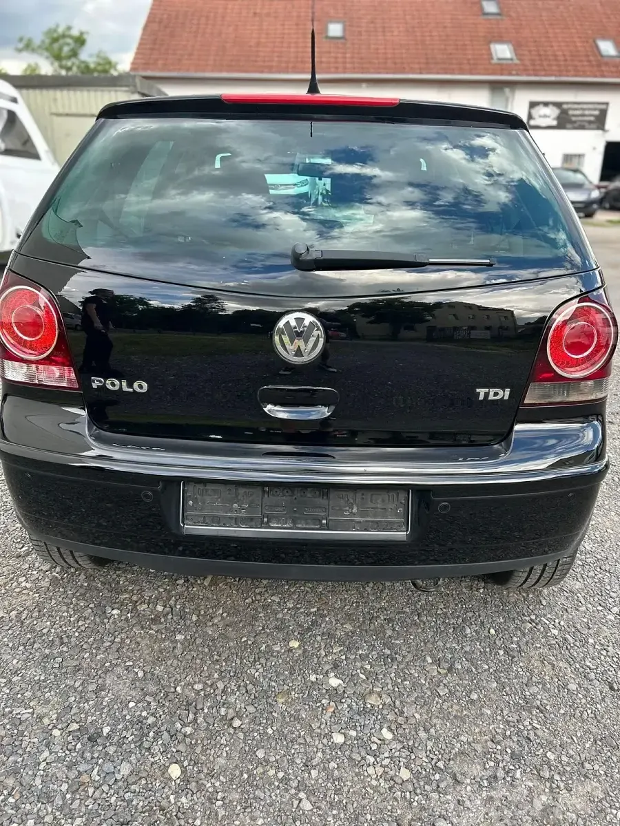 Gebraucht VW Polo 70 PS (51 kW) 2008 Schwarz Kleinwagen