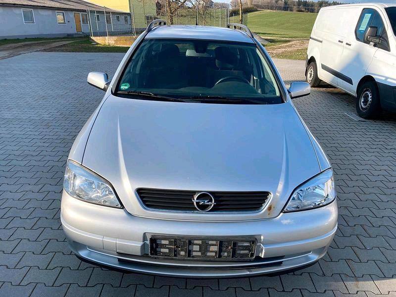 Gebraucht Opel Astra 125 PS (91 kW) 2000 Silber Kombi