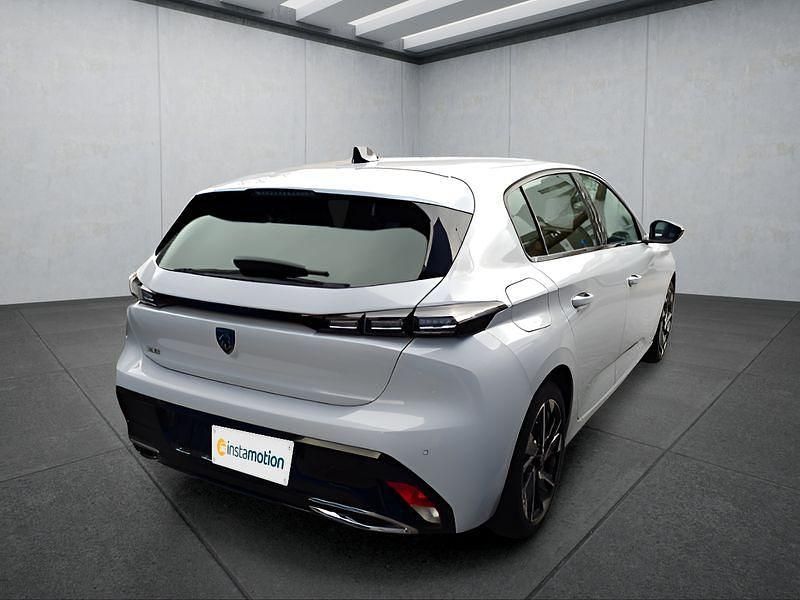 Gebraucht Peugeot 308 Allure 131 PS (96 kW) 2023 Weiß Kleinwagen