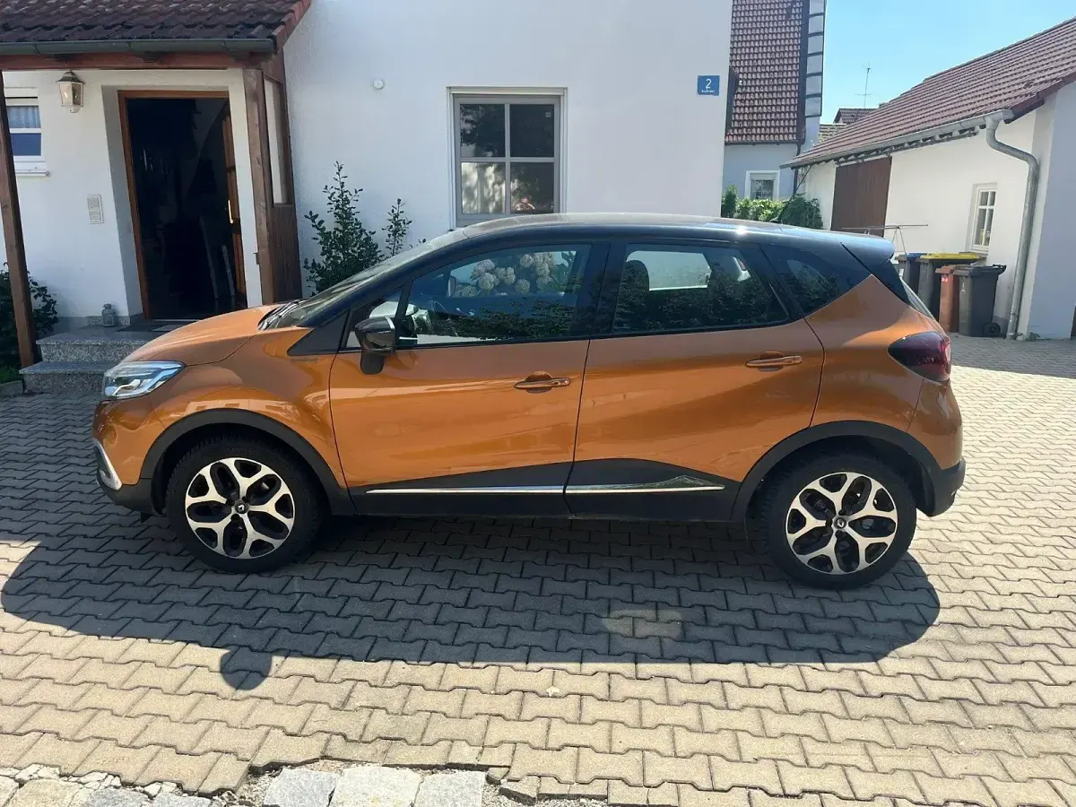 Gebraucht Renault Captur 90 PS (66 kW) 2018 Orange SUV