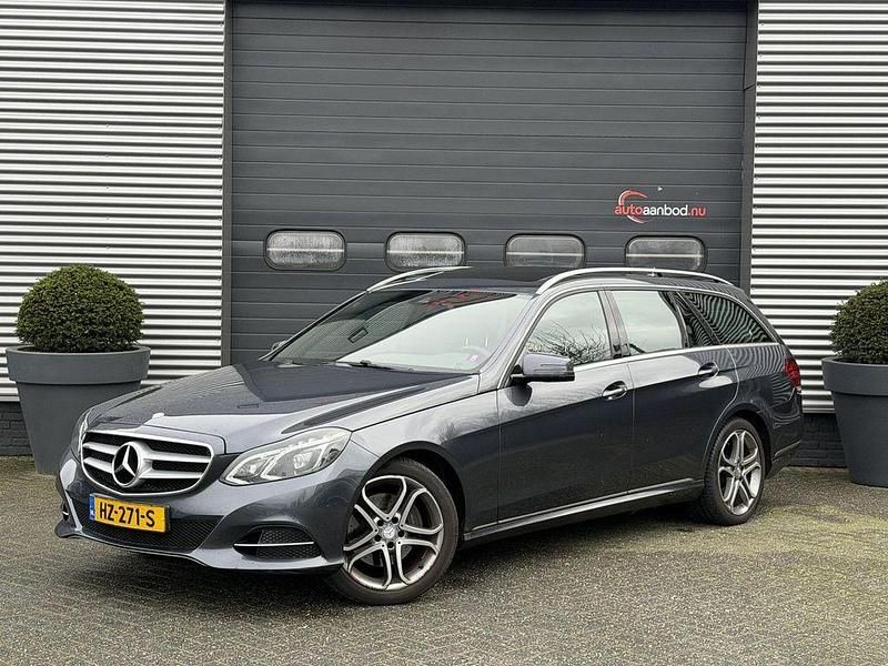 Gebraucht Mercedes E250 Ambition 211 PS (155 kW) 2015 Grau Kombi