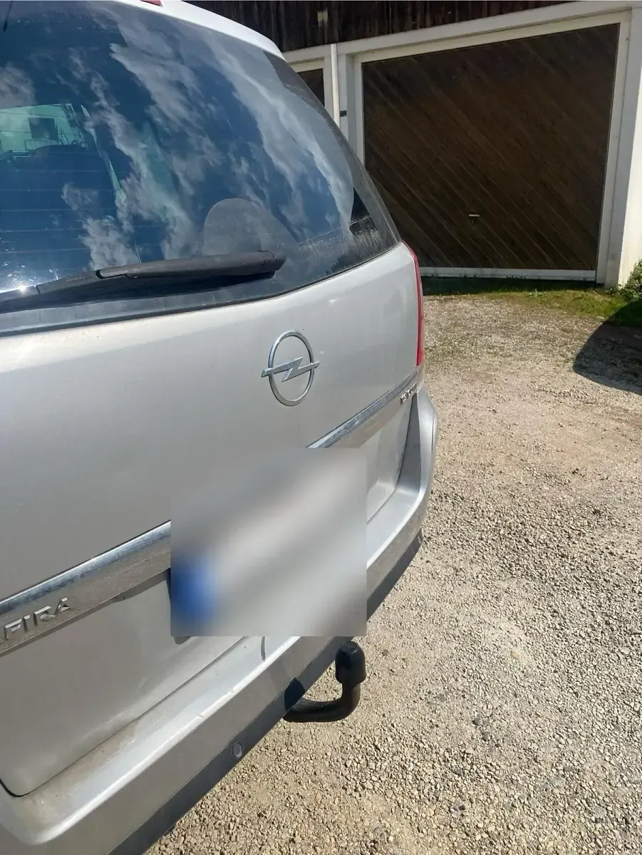 Gebraucht Opel Zafira 150 PS (110 kW) 2010 Grau Van / Kleinbus