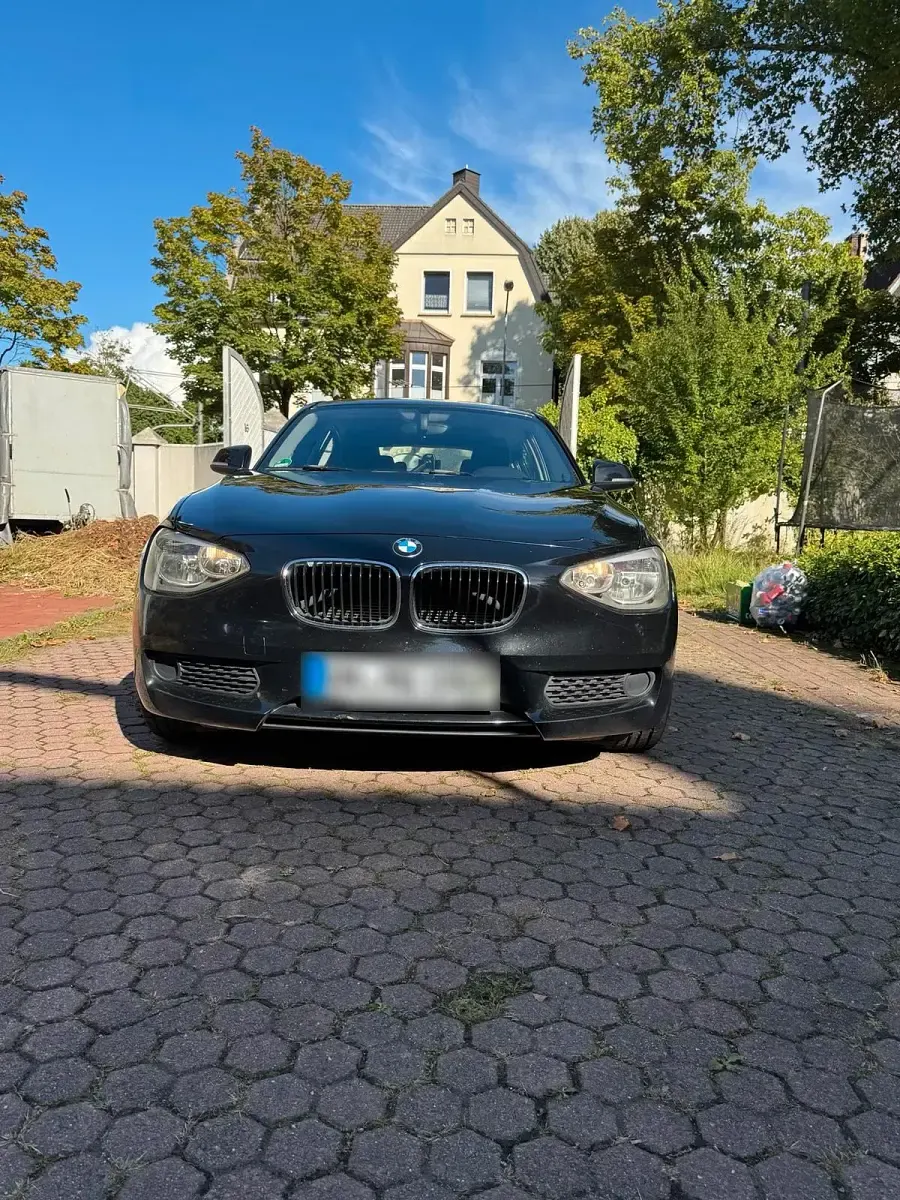 Gebraucht BMW 116 136 PS (100 kW) 2012 Schwarz Kleinwagen