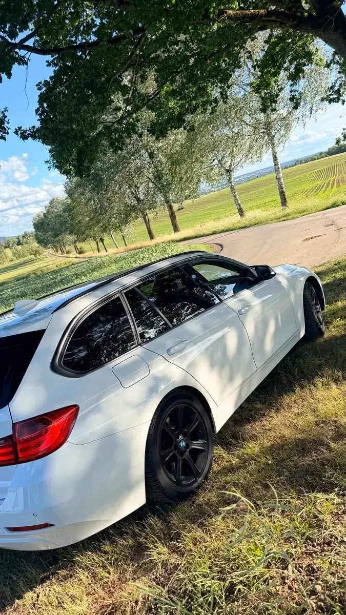 Gebraucht BMW 330 M Sport 258 PS (189 kW) 2014 Weiß Kombi