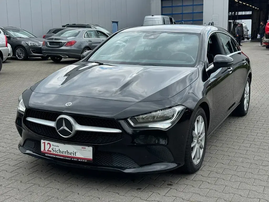 Gebraucht Mercedes CLA200 Business 150 PS (110 kW) 2020 Schwarz Coupé