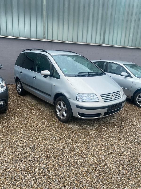 Silber Gebraucht 2004 VW Sharan Van / Kleinbus | 1.700 € (Fairer Preis) - Bild 1/4