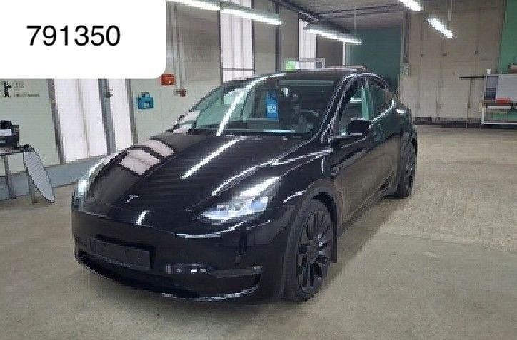 Schwarz Gebraucht 2023 Tesla Model Y Performance SUV | 39.950 € (Superpreis) - Bild 1/4