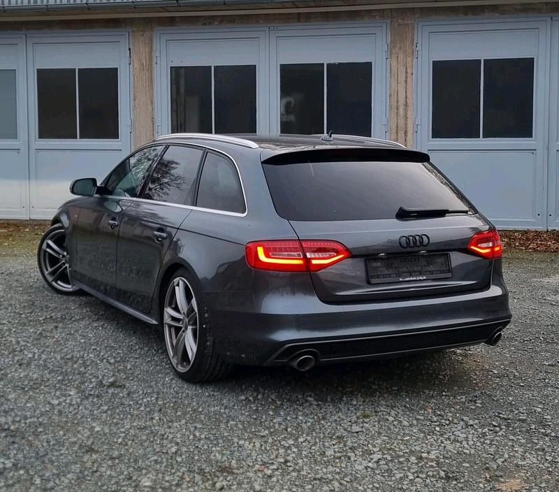 Gebraucht Audi A4 S-Line 204 PS (150 kW) 2014 Grau Kombi