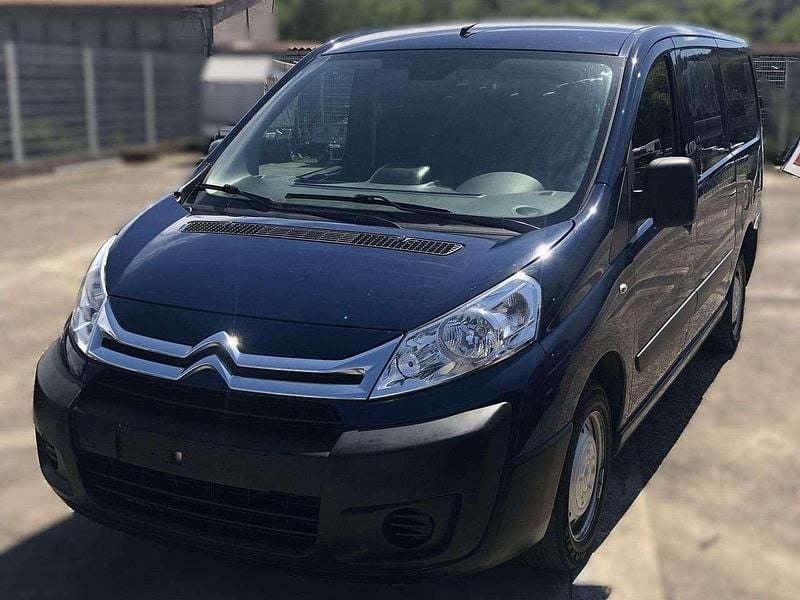 Farbe blau imperial Gebraucht 2014 Citroën Jumpy Van / Kleinbus | 3.700 € (Superpreis) - Bild 1/4