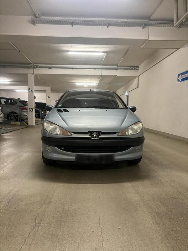Blau Gebraucht 2003 Peugeot 206 Kleinwagen | 2.250 € (Teuer) - Bild 1/4