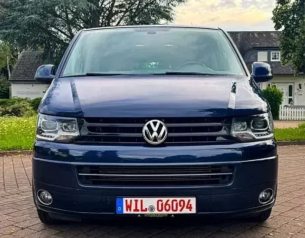 Käytetty VW Multivan 92 HP (67 kW) 2013 Andere Tila-auto