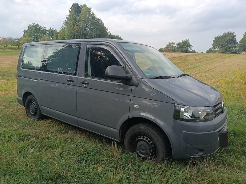 Grau Gebraucht 2012 VW T5 Van | 17.500 € (Guter Preis) - Bild 1/4