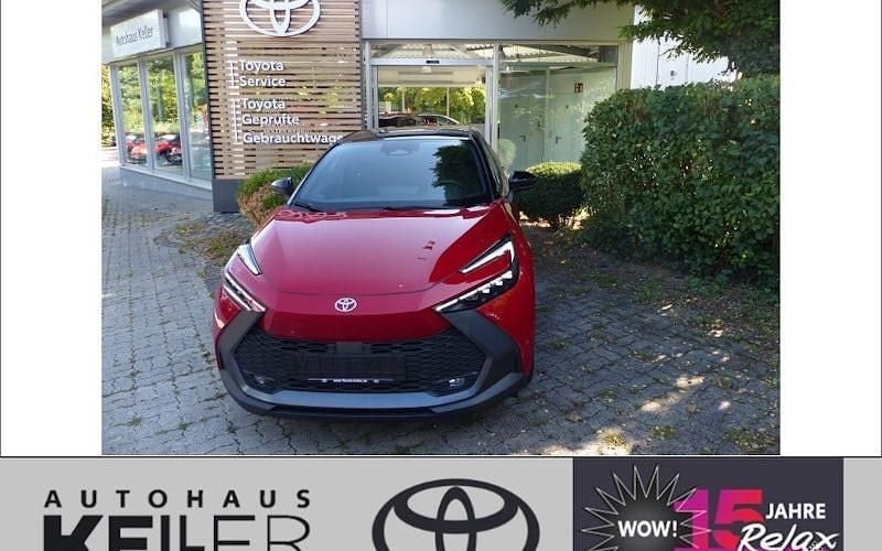 Rot Neu 2025 Toyota C-HR SUV | 37.370 € (Fairer Preis) - Bild 1/4